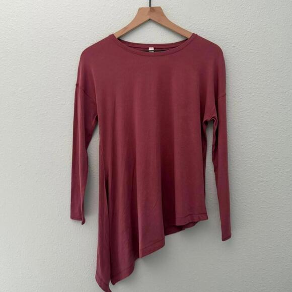 EUC Lululemon To The Point Long Sleeve Misty Merlot Size 2 - Picture 2 of 7
